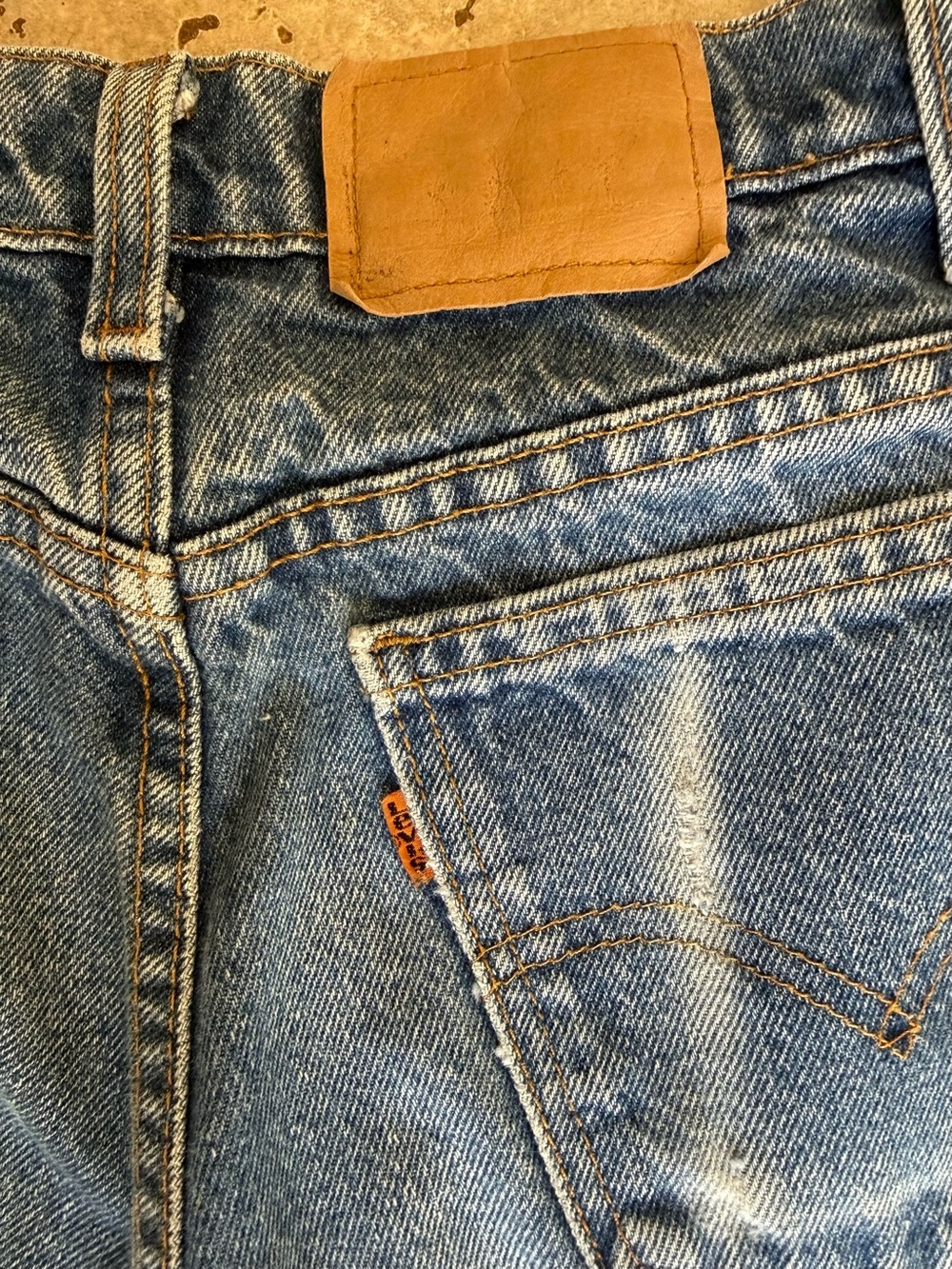 Vintage 1980s Levis Orange Tab High Waisted Jeans 26x26. Made in U.S.A. - Picture 4 of 7